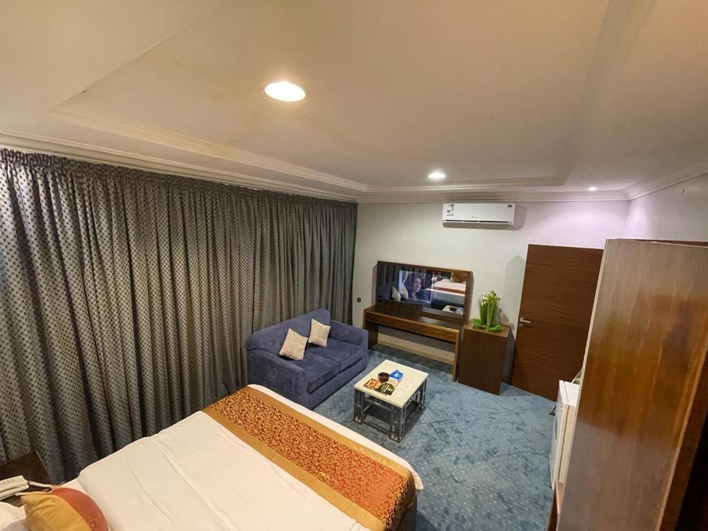 الماسم للأجنحة الفاخرة- الملك فهد - الرياض Riyadh Exterior photo